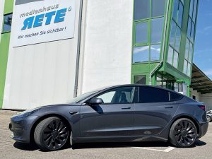 Tesla folieren Werbetechnik